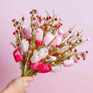 WDS WONDROUS 6Pcs Valentine's Day Artificial Flowers, 15.7 Inch Tulip Heart Stems with Pink White Berries for Vase Centerpiece, Wedding Home Decor