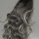 WERD Grey Wigs for Women Ombre Grey Curly Hair Wig Middle Part Dark Roots Natural Looking Synthetic Heat Resistant Mix Gray Wigs for Cosplay Party Use