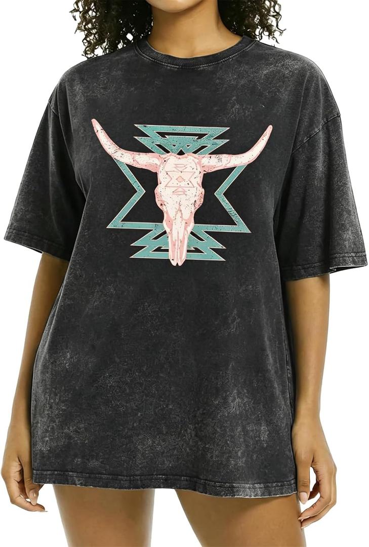 Oversized Western Shirts for Women Vintage Country Music Tee Cow Skull Graphic Tee Rodeo Cowgirl Short Sleeve Top, S