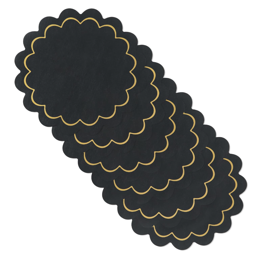 Set of 6 Scallop Leather Placemats, 15 Inch Black Pure Floral Table Mats Round Farmhouse Wipeable Waterproof Placemats Heat Resistant Dining Table Mats, Easy Wipe Clean