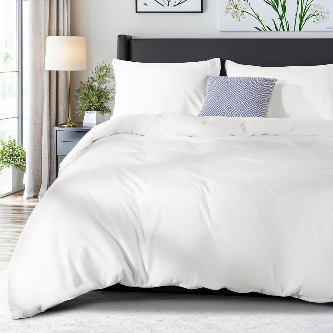 Hotel Quality Microfiber Duvet Cover Set Cozy Bedding with 1 Comforter Cover and 2 Pillowcase Easy to Care Lightweight and Comfortable Comforter Cover Hotel Quality Microfiber Duvet Cover Set Cozy Bedding with 1 Comforter Cover and 2 Pillowcase Easy to Care Lightweight and Comfortable Comforter Cover