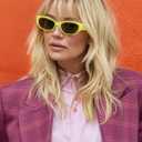 Wavy Bob Wig with Bangs Short Blonde Curly Hair Wigs for Women Realistic Shoulder Length Style Synthetic Heat Resistant Wig 16 inch Suitable for Daily Wear for Beginners (Ombre Platinum Blonde)