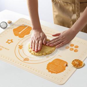 DANIA & DEAN Silicone Baking Mat - Upgrade 26x16 Inch Extra Thick Pastry Mat with Measurements, Non-Slip and Reusable, Kneading Dough Mat for Kitchen Counter, Bread, Cookies, Pizza, Fondant, Pasta (Creamy white)