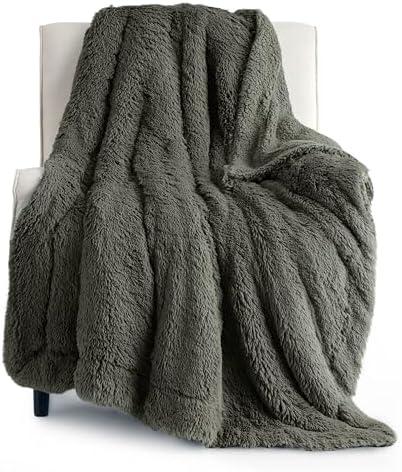 Bedsure Fluffy Olive Green Throw Blanket Gifts for Women, Men, Soft Fleece Cozy Fuzzy Sherpa Plush Warm Minky Thick Faux Fur Throws for Couch, Dark Green Decor House Blanket Gifts for Her, 50x60