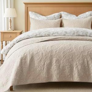 EVERGRACE 100% Cotton Paisley Quilt Set, Queen Size 3 Piece Set – Prewashed Lightweight Bedspread with 2 Shams, Soft & Breathable Matelasse Coverlet for All-Season Comfort, Flax Beige