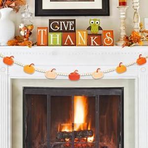 4.2 FT Thanksgiving Day Wooden Beads Garland with Pumpkin Charms, Orange Autumn Theme Beaded Decor with Felt Pumpkin, Rustic Halloween Fall Banner for Home, Doorway, Wall, Window Display