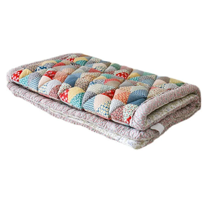 lFlower Pattern Floor Mat Bohemian Patchwork Sofa Cover Quilted Floral Print Soft Cotton Non-Slip Slipcover for Couch Protect Style Furniture with This Multicolor L