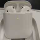 Apple AirPods with Wireless Charging Case