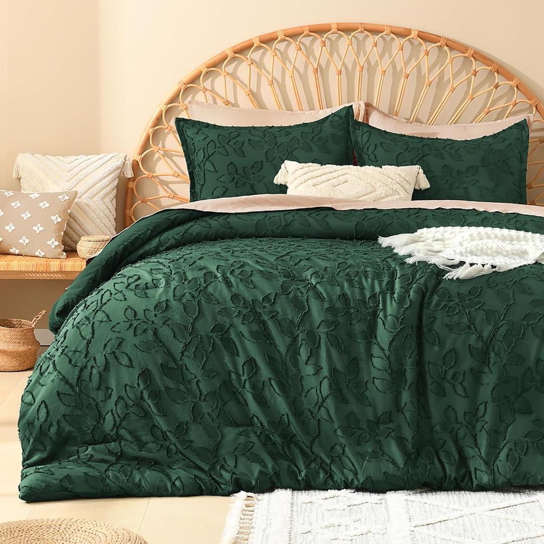 Litanika King Size Comforter Set Emerald Green, 3 Piece Dark Green Boho Tufted Bedding, Forest Green Fluffy Farmhouse Bed Set for All Season with 2 Leaf Pattern Pillowcases（104x90In）