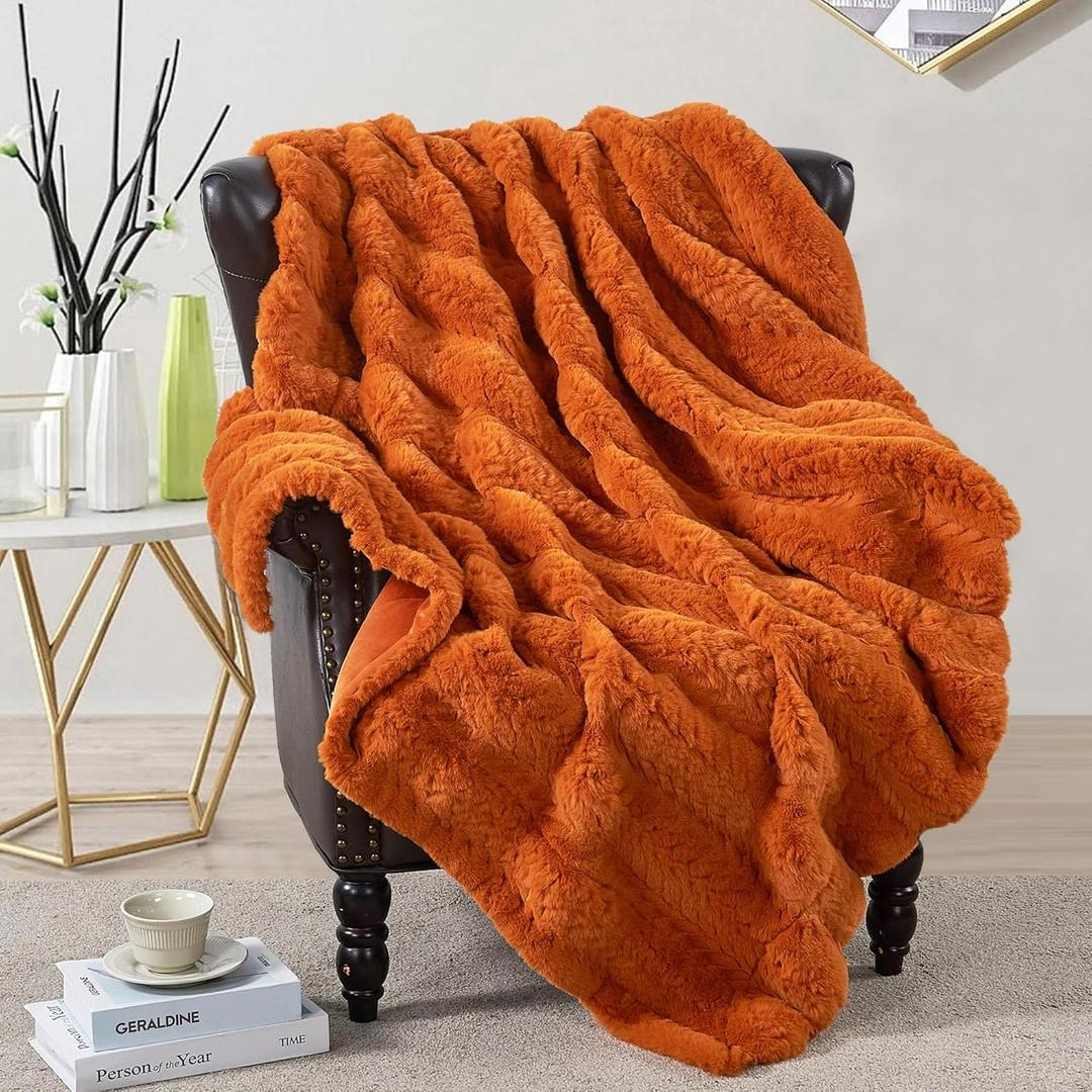 Tread Luxury Faux Fur Throw Blanket Reversible to Cozy Velvet, 680GSM Soft Plush Warm Elegant Fuzzy Blanket for Couch, Bed, Sofa Fluffy Decorative Blankets, 60"x70", Burnt Orange