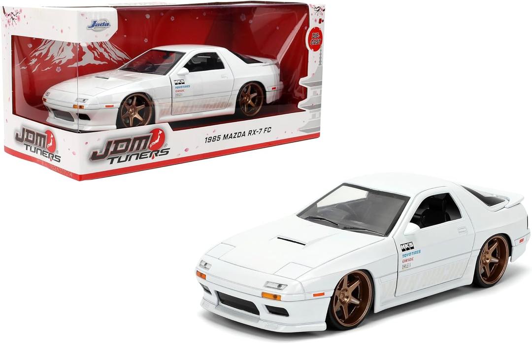 Jada Toys JDM Tuners 1:24 Scale Die-Cast 1985 Mazda RX-7 (FC) Volk Racing, Opening Doors, Detailed Interior, Rubber Tires, Collectible for Ages 8+(White)