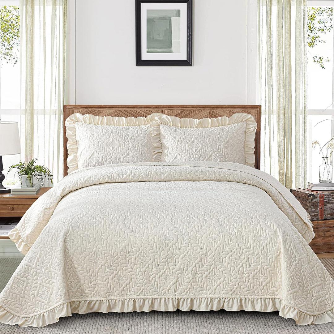 DJY Queen Quilt Bedding Set Size, Beige Ruffled Lightweight Soft Bedspreads Queen Size Coverlet, Basket Weave Quilted Blanket Thin Quilt Bed Cover for All Season - 3 Piece (1Quilt, 2 Pillow Shams) (Queen (90"x96"))