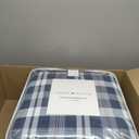 Tommy Hilfiger - Queen Size Comforter Set with Matching Shams