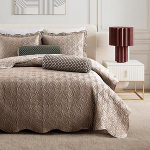 Ted Baker Quilt Set Queen – 3-Piece Beige Shell Quilt with Shams – Satin, Lightweight Bedspread