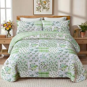 Green Patchwork Queen Quilt Floral Queen Size Quilt 3 Pieces Full Bedding Set Reversible Soft Lightweight Bedspread Coverlet for All Season, 90"x96" (1 Quilt, 2 Pillow Shams)