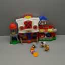 Fisher-Price Little People Caring for Animals Farm Electronic Interactive playset with Smart Stages Learning Songs for Toddlers Ages 1 and up