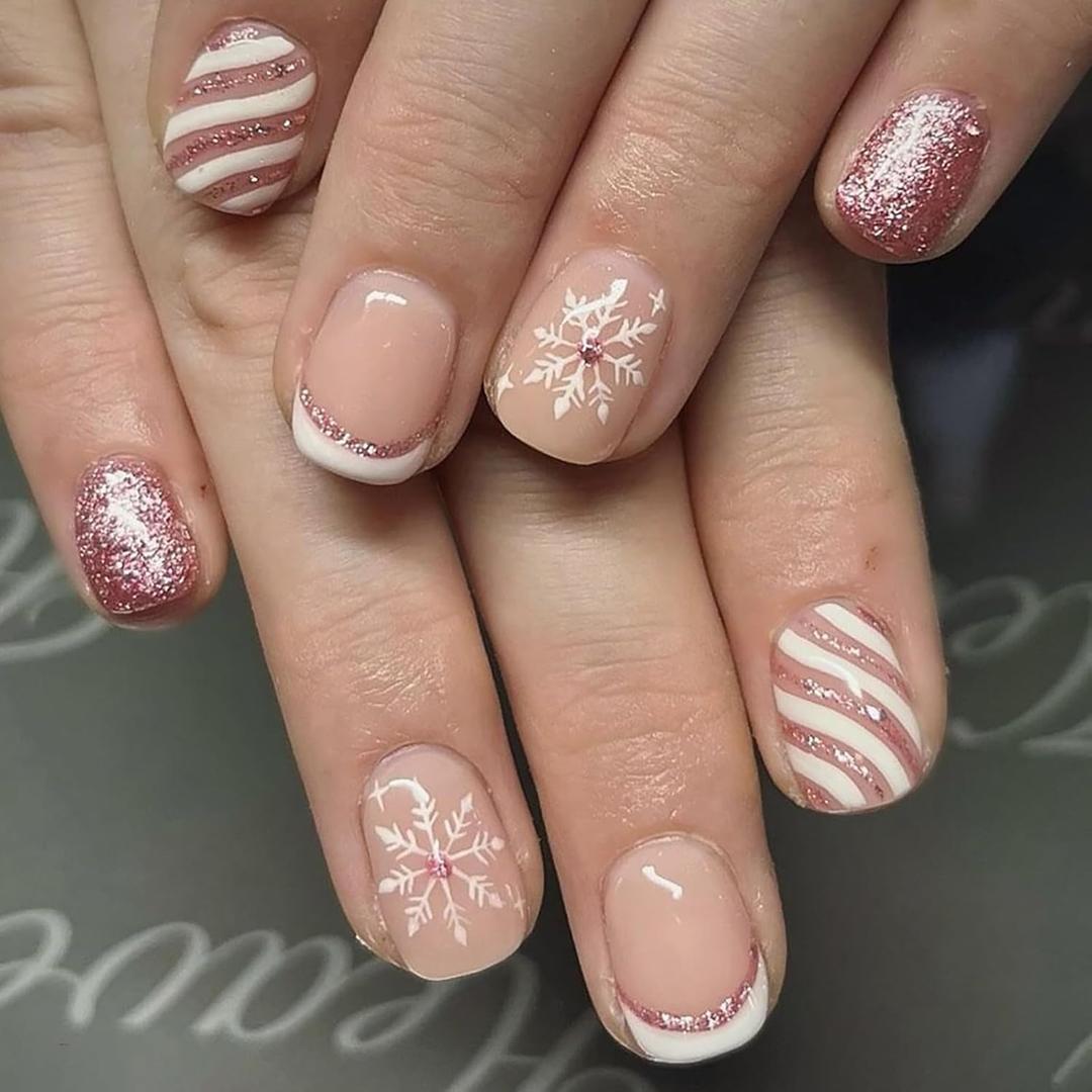 Christmas Press on Nails Short Square MABKJLF French Tip Fake Nails Pink & White False Nails with Designs Snowflake Swirl Glitter Glossy Glue on Nails Acrylic Nails for Women Girls 24 Pcs