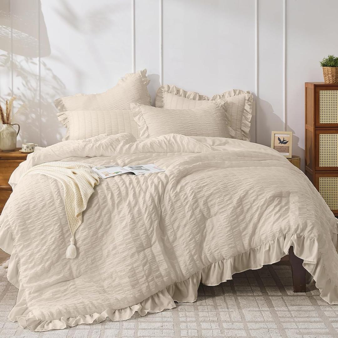 JOLLYVOGUE Beige King Comforter Set, 3 Pieces Seersucker Comforters King Size, Lightweight & Fluffy Bedding Sets for All Season with 1 Ruffle Comforter and 2 Ruffle Pillowshams