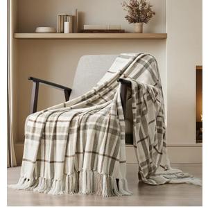 EVERGRACE Plaid Chenille Throw Blanket for Couch, Super Soft Cozy Decorative Farmhouse Plaid Throw with Tassels, Lightweight Chenille Knit Throw for Bed Sofa Gift Home Decor, Beige 50”x60”