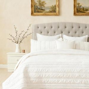 3 Pieces Luxurious Velvet California King Quilts Set 106x118 Ruched Bedspread Coverlet Quilted Bedding Set with 2 Pillow Shams 20x36 Ultra Soft Comforter for All Season, Cream White