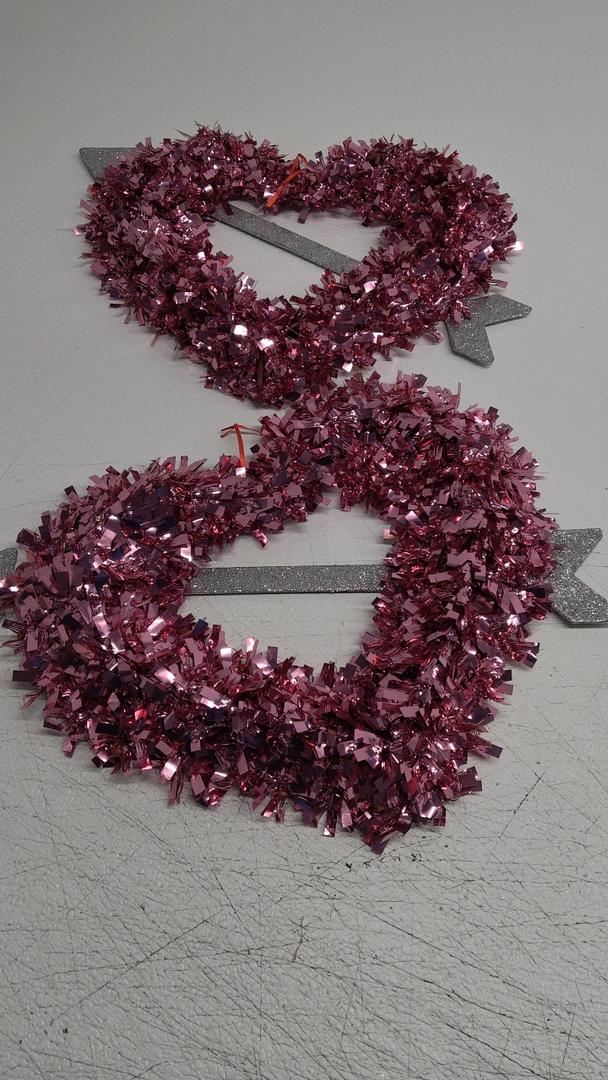 Valentine's Day Tinsel Decor in Pink and Red 14 x13 Inches Heart-Shaped Metal Wreath Frames Making Art Material Supplies for Valentines Wedding Wall Floral Garden Pack of 2