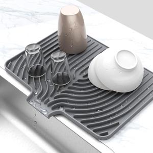Silicone Drying Mat for Kitchen Counter, 18"12" Silicone Dish Drying Mat with Board Drain,Rubber Kitchen Counter Dry Matt for Dishes Drying Rack(gray)