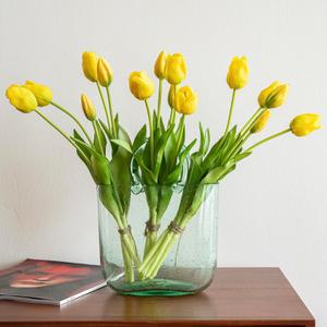 DUYONE 15pcs Artificial Tulips Flowers, Soft Touch Latex Bouquet, Fake Tulips for Office Wedding Party Home Kitchen Garden Decoration (15pcs Yellow (No Vase))