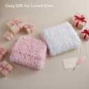 2 x weigelia Fluffy Faux Fur Throw Blanket Soft Cozy Fuzzy Blanket for Couch, Feather-Style Plush Shaggy Throw, Elegant Decor for Bed & Women, White