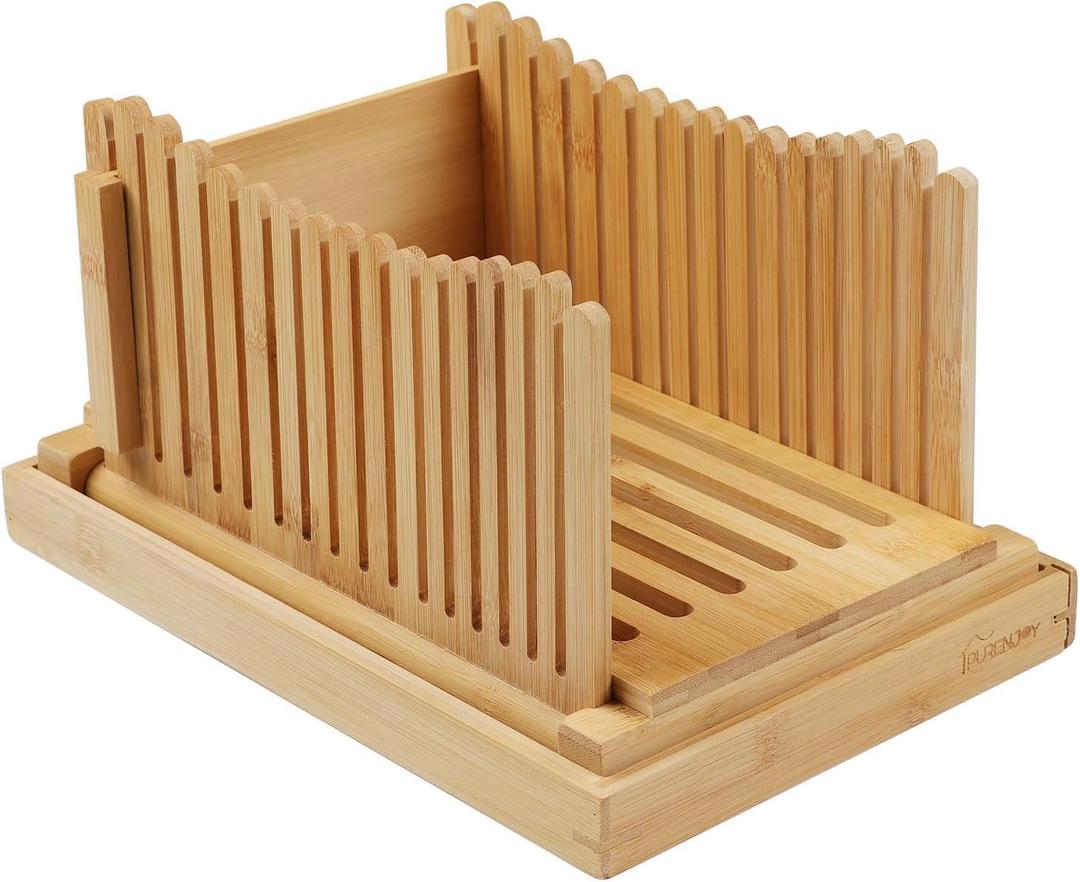 Bread Slicer for Homemade Bread, Foldable Adjustable Slicing Width with Cutting Board, Cutting Bagels or Even Slices of Bread Becomes Easy.