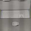 seenda Bluetooth Keyboard and Mouse, COE300 Wireless Keyboard Mouse Combo, 3 Multi-Device Connection Full Size Ultra-Slim Keyboard with Number Pad for Windows/Mac,White & Silver