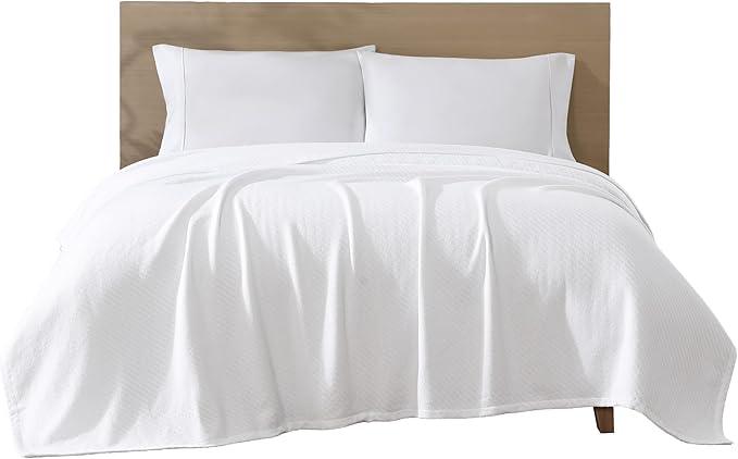 Beatrice Home Fashions GOTS Certified 100% Organic Cotton Medium Weight Blanket, Soft and Cozy Blanket for Bed, Sofa, Couch, Chair, Full/Queen, White