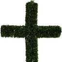 Mud Pie Boxwood Cross Door Hanger; 26" x 18"