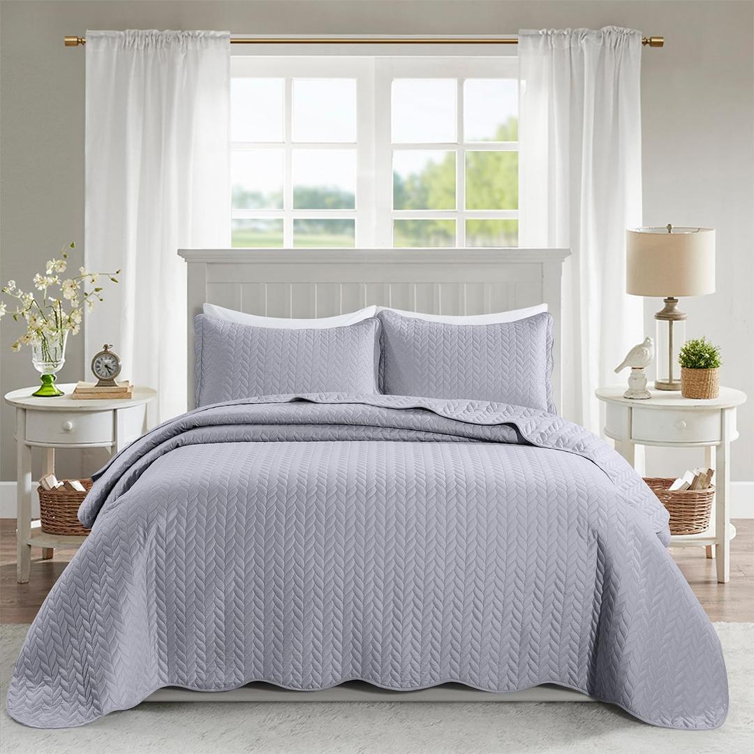 MOONLIGHT20015 Bedspreads Quilts Queen Size Bedding Set (90" x 96") - 2 Pillow Shams (20" x 26"+ 2") - All Season Lightweight Reversible 3 Pcs Microfiber Coverlet Embossed Quilt Bedspreads (Silver)