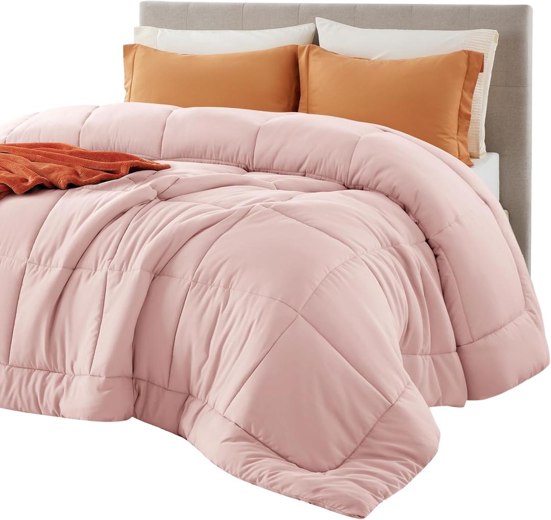 Bedsure Comforter Duvet Insert - Quilted Comforters Queen Size, All Season Duvet, GentleSoft Down Alternative Bedding, with 8 Tabs, Gifts for Women/Men, Pink, Queen 88 x 88 Inches