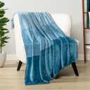 PAVILIA Blue Ombre Fleece Throw Blanket for Couch, Soft Flannel Blanket for Sofa Bed Room, Plush Lightweight Turquoise Light Blue Gradient Blanket, Cozy Microfiber Decorative Gift Throw, 50x60