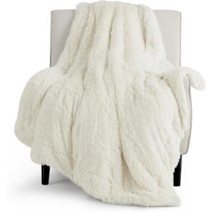 Bedsure Fluffy Cream Throw Blanket Gifts for Women, Men, Soft Fleece Cozy Fuzzy Sherpa Plush Warm Minky Thick Faux Fur Throws for Couch, Bed, Cream Decor House Blanket Gifts for Mom Kids, 50x60