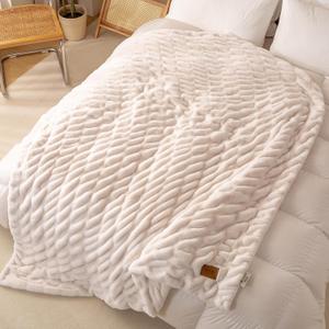 YUSOKI Luxury Double Side Faux Rabbit Fur Throw Blanket for Couch, Ultra Soft Fluffy Throw Gifts, Plush Thick Warm Luxury Decor Gifts for Home(Grey Ivory, Medium (50 X 60 Inches))