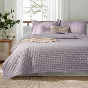 Bedsure Twin Quilt Set - Ultra Soft Twin XL Quilt Bedding Set for Modern Farmhouse Bedroom Decor, Lightweight All-Season Comforter with 1 Pillow Sham, Purple Summer Bedspread Coverlet 68x86 Inch (05 - Purple - Clover)