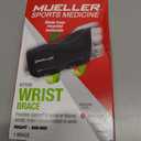 MUELLER Sports Medicine Green Fitted Wrist Brace for Men and Women, Wrist Pain Relief Support, Ideal for Carpal Tunnel, Tendonitis, Arthritis, Right Hand, Black, Small/Medium (Black, S)