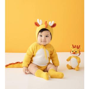 Newborn Photography Props Dragon Style Photo Posing Outfits,(Fits for 13-17 Lbs Baby) Crochet Knitted Romper and Hat,Newborn Photography Accessories for Posing (Costume+Hat,Yellow)
