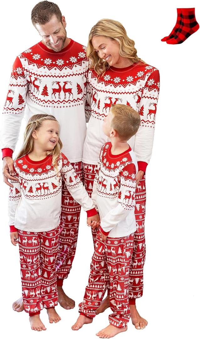 PATPAT Christmas Family Matching Pajama Sets Includes Christmas Socks - Perfect for Family Photos & Holiday Celebrations (Red, L)