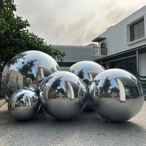 Silver Inflatable Mirror Ball Reusable Big Shinny PVC Disco Ball Giant Airtight Hanging&Standing Mirror Balloon for Events & Stage Party, Advertising, Shows Decoration (1 Piece,1.5m,Without Pump)