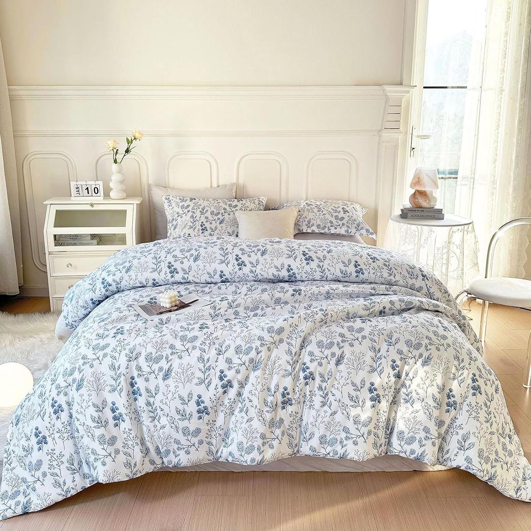 EAVD Queen Comforter Set White and Blue Floral Bedding Set for Women Soft Microfiber 3-Piece Vintage Garden Floral Comforter Set with 2 Pillowcases Botanical Bedding Set for All-Season