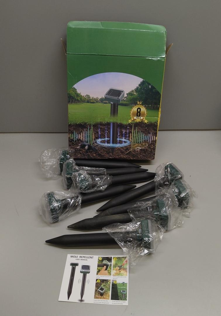 Mole Repellent Solar Powered, 8-Pack Ultrasonic Repeller Sonic Spikes Waterproof Gopher Vole Groundhog Snake Chipmunk Mole Deterrent Get Rid of Moles in Your Yard