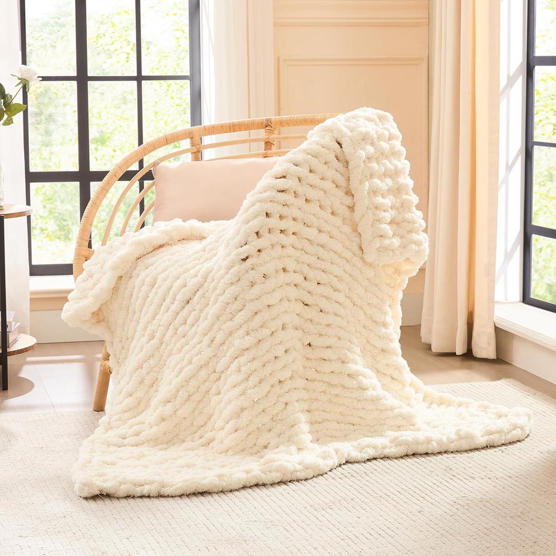 L'AGRATY Chunky Knit Blanket Throw - Soft Chenille Yarn Throw Blanket 40x50: Handmade Thick Cable Crochet Blankets - Large Blankets Chunky Yarn - Rope Knot Throw for Couch Sofa Bed Home Decor (Ivory)