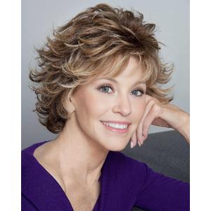 SEVENCOLORS Short Brown Wavy Wigs for White Women Layered Natural Brown Mixed Blonde Pixie Wig Synthetic Hair Short Womens Wigs
