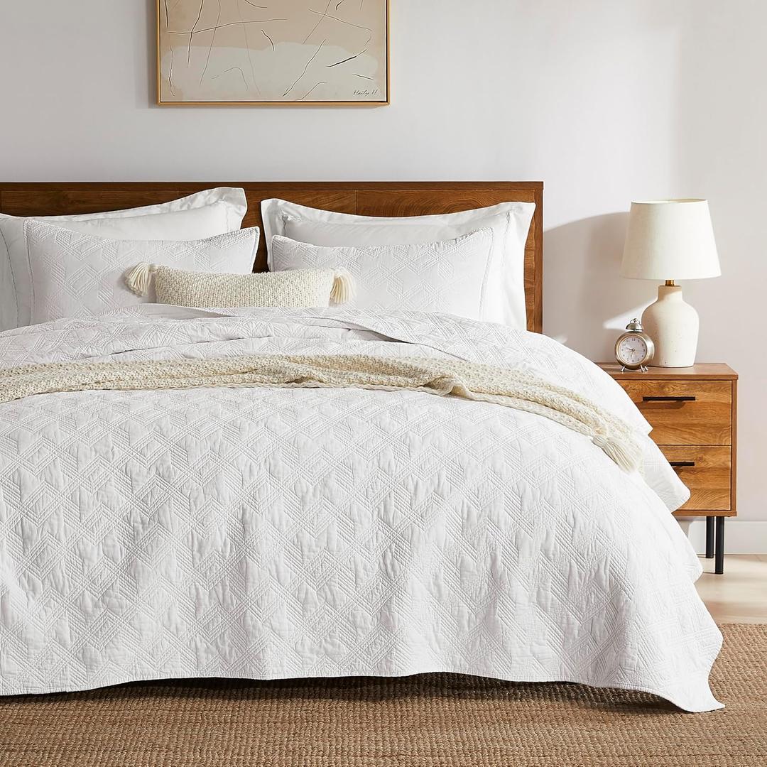 WDCOZY 100% Cotton Twin Size Quilt Set - White Pre-Washed Soft Lightweight Modern Bedspread, Farmhouse Country Rustic Coverlet, Textured Like Linen, Shabby Chic Gauze Bedding, 2 Pieces (Twin (68"x86"))
