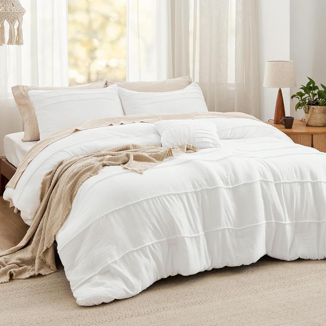Bedsure White Twin Comforter Set - 3 Pieces Pinch Pleat Bed Set, Down Alternative Bedding Sets for All Season, 1 Comforter, 1 Pillowcase, 1 Decorative Pillow (01 - White)