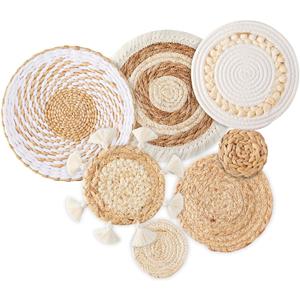 7 Pack Boho Wall Basket Decor Set, Hanging Woven Seagrass Rattan Wicker Boho Wall Decor, Round Farmhouse Wall Hanging Baskets Rustic Flat Wall Art for Living Room Bedroom Kitchen