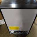 Midea MRU03M2ABB Upright Freezer, 3.0 Cubic Feet Mini Freezer, For Kitchen Apartment Office Basement or Dormitory, Black